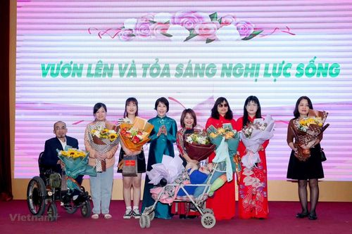 Bộ KH&ĐT hỗ trợ người yếu thế 'Vươn lên và tỏa sáng nghị lực sống'
