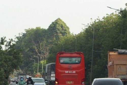 Đồng Nai: Những pha vượt ẩu 'lạnh người' trên Quốc lộ 20