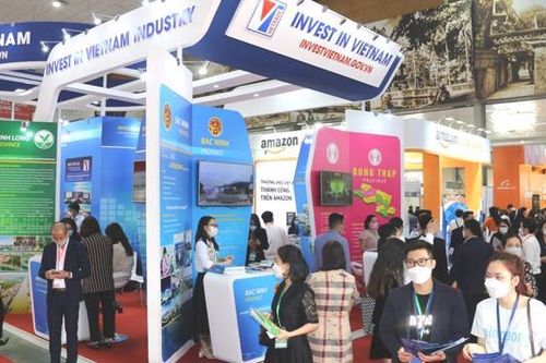 Hội chợ Vietnam Expo lần thứ 32 được tổ chức từ ngày 5-8/4
