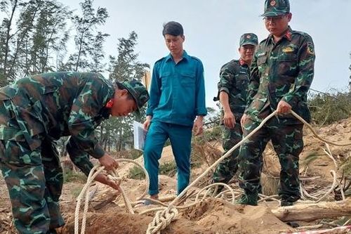 Phát hiện quả bom nặng 150 kg còn nguyên ngòi nổ