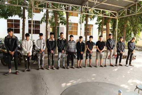 Truy bắt nhóm đối tượng côn đồ chống trả Công an, thu giữ hàng chục hung khí nguy hiểm