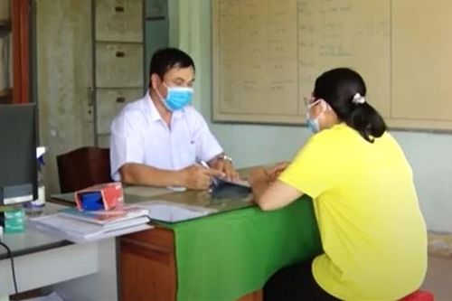 Người dân Bến Tre tích cực tham gia BHYT hộ gia đình