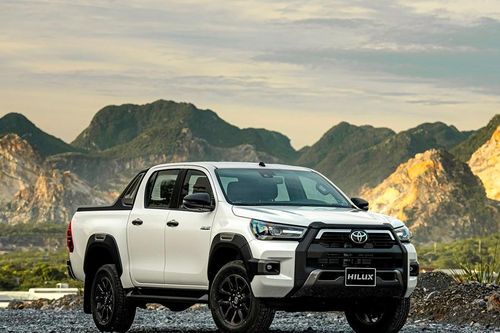 Tính năng xe Toyota Hilux 2023 sắp về Việt Nam