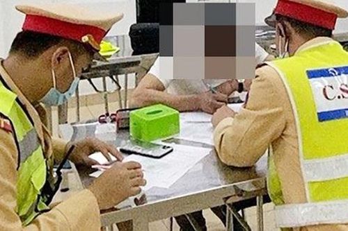 Phạt 37,5 triệu đồng lái xe dương tính ma túy, điều khiển ô tô quá hạn đăng kiểm