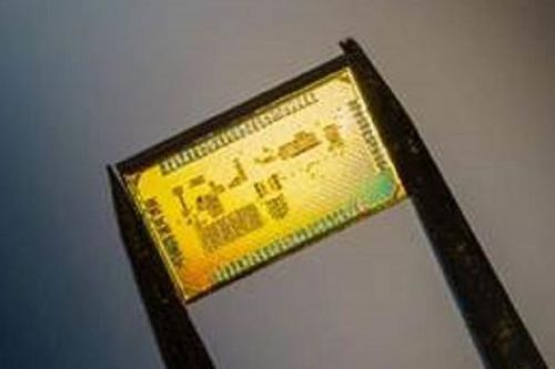 Công nghệ mới biến smartphone thành đầu đọc RFID