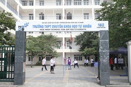 Một trường chuyên chỉ tuyển thẳng thí sinh đạt giải Nhất học sinh giỏi cấp tỉnh
