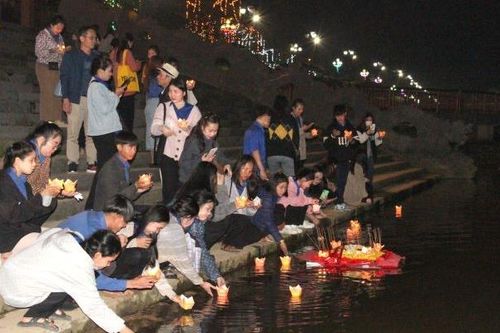 Quảng Trị tổ chức tour du lịch đêm miễn phí đầu tiên