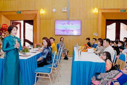 Phụ nữ khuyết tật - Vươn lên và tỏa sáng nghị lực sống