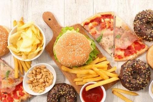 Những thực phẩm 'tàn phá' tuổi thọ, khiến bạn lão hóa nhanh khủng khiếp