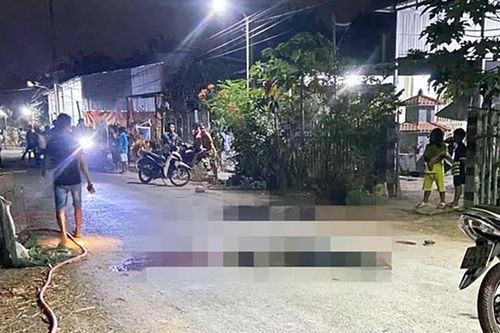 Vướng dây giăng ngang đường, 2 thanh niên đi xe máy tử vong