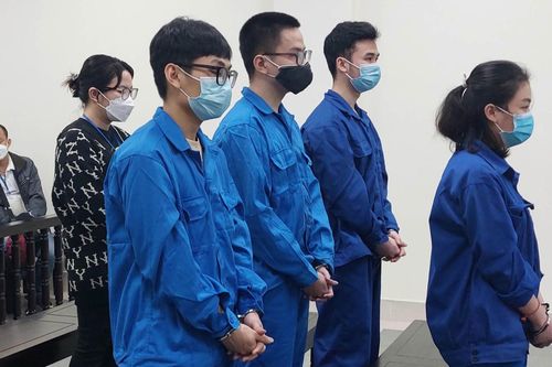 Ra điều kiện buộc 'con nợ' bán thận, bán con và cái kết