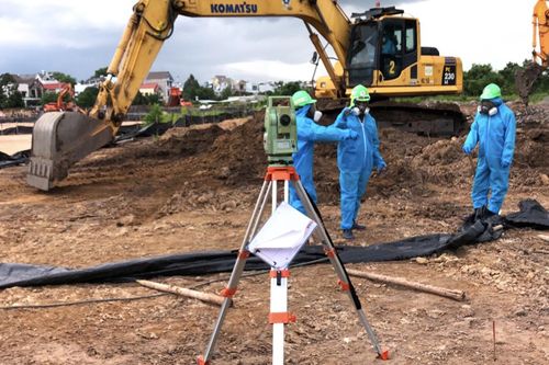 Bàn giao khu đất công viên đã xử lý sạch dioxin ở sân bay Biên Hòa