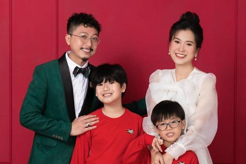 Hứa Minh Đạt: 'Tôi bị gọi điện lừa con đang cấp cứu, yêu cầu chuyển tiền gấp'
