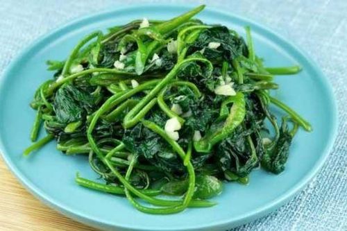 Món rau quê xào thịt bò là 'thần dược' của nam giới, ăn nhiều lại bị sỏi thận
