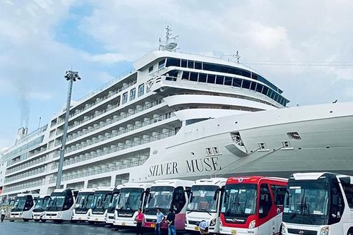 Tàu du lịch biển cỡ lớn liên tục tới Đà Nẵng