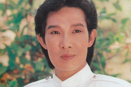 Cố NSƯT Vũ Linh thời trẻ: Là gương mặt tài sắc, sánh đôi với nhiều 'cô đào' nổi tiếng