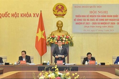 Chủ tịch Quốc hội Vương Đình Huệ chủ trì hội nghị triển khai kế hoạch của Đảng đoàn Quốc hội về quy hoạch cán bộ