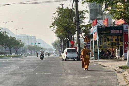 Phát hiện sư rởm khất thực tại lễ hội Quán Thế Âm Đà Nẵng