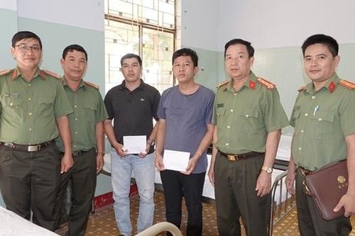 Hai cán bộ Công an xã bị thương khi làm nhiệm vụ