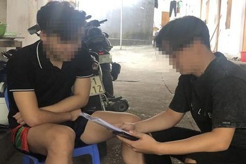 Nghịch lý chuyện sinh viên phải trình sổ đỏ của chủ trọ khi đăng ký tạm trú?
