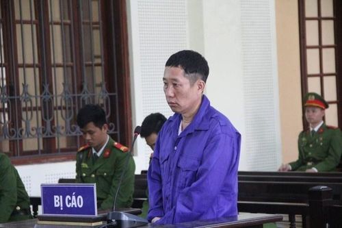 Bắn chết con nợ trong lúc giằng co