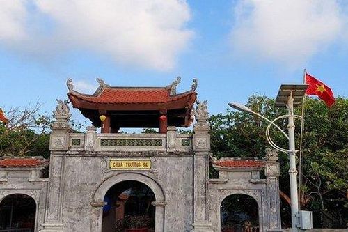 Những 'cột mốc tinh thần' ở Trường Sa