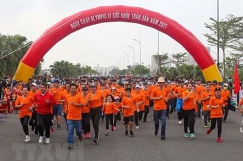 Gần 1.500 người tham gia chạy hưởng ứng ASIAD 19