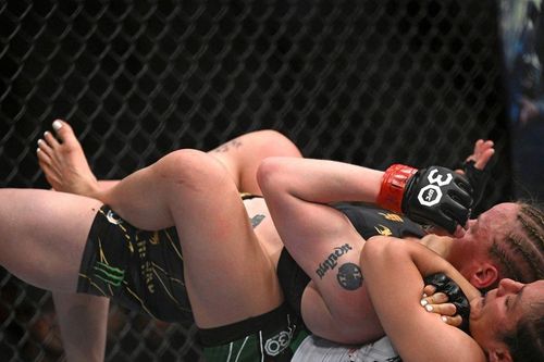 'Mỹ nhân' Alexa Grasso: Nữ võ sĩ sơn móng tay - chân khi vào Bát giác đài thành Biểu tượng mới của thể thao Mexico
