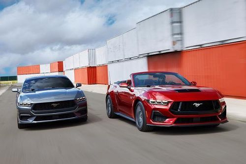 Chi tiết 'ngựa hoang' Ford Mustang 2024 chào bán từ 30.920 USD