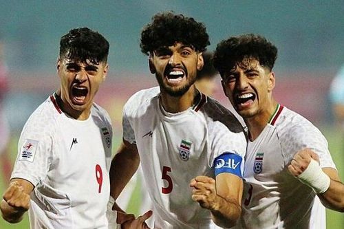 Đội trưởng Iran nói U20 Việt Nam không xứng đáng bị loại