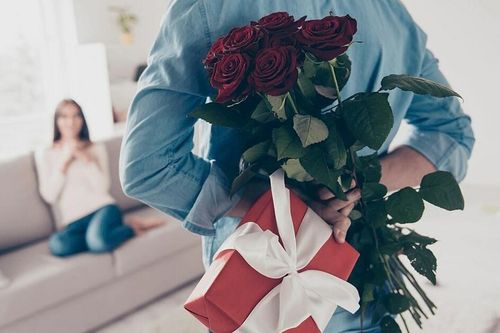 Những người phụ nữ chưa bao giờ được tặng hoa