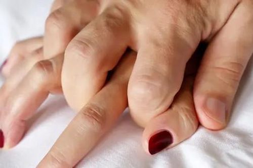 Tổn thương và các mối nguy hiểm vì... sex