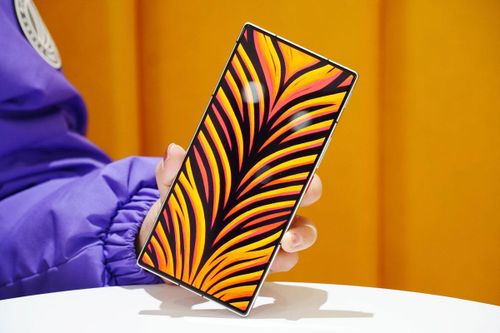 Smartphone mạnh bậc nhất thế giới, camera 'khủng', sạc 80W, giá 'mềm'