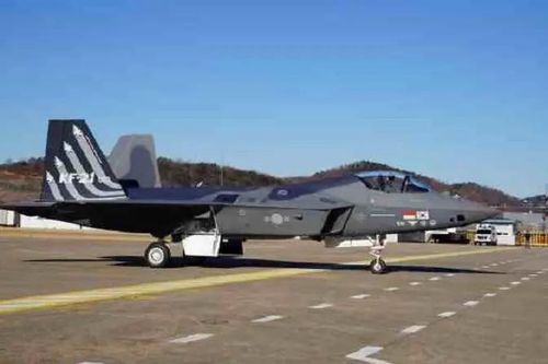 Tiêm kích tàng hình KF-21 Boramae Hàn Quốc thử nghiệm bay thành công với radar AESA tiên tiến