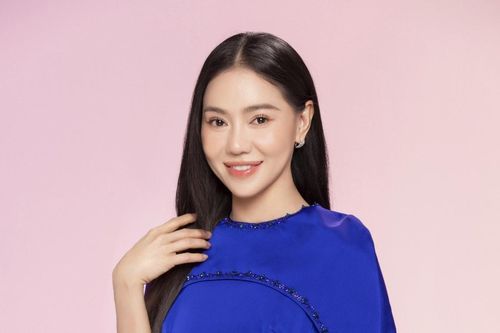 'Bà trùm hoa hậu' Phạm Kim Dung sẽ ngồi 'ghế nóng' Đêm Gala Chung kết Miss HUTECH 2023