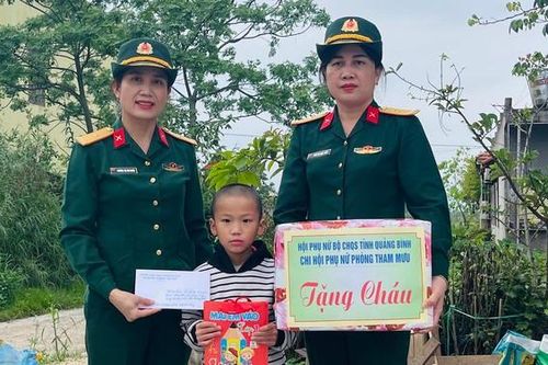 Hội Phụ nữ Bộ Chỉ huy Quân sự tỉnh Quảng Bình: Chắp cánh ước mơ cho nhiều trẻ em mồ côi, khuyết tật