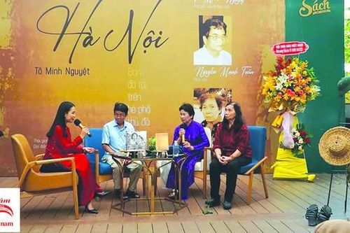 'Thư gửi từ Hà Nội' nhớ một thời bom rơi trên hè phố Thủ đô