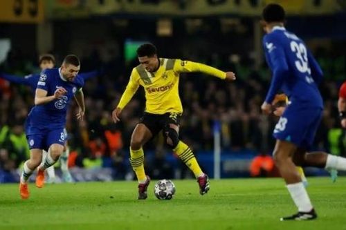 Câu lạc bộ Chelsea ngược dòng vào tứ kết Champions League