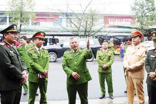Khắc ghi lời Bác, vững vàng trên trận tuyến phòng, chống tội phạm