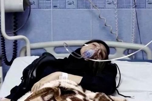 Bí ẩn đằng sau việc hàng trăm nữ sinh bị ngộ độc ở Iran