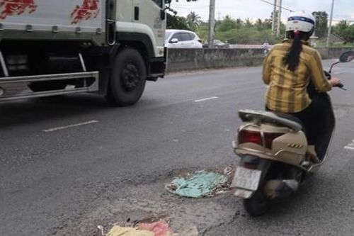 Vì sao Quốc lộ 1A qua Tiền Giang bị hư hỏng?