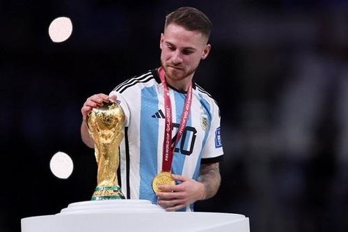 Ngôi sao Argentina được nhiều đại gia Ngoại hạng Anh theo đuổi là ai?