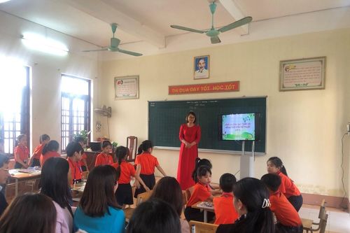 Đổi mới sinh hoạt chuyên môn để nâng cao chất lượng giáo dục Tiểu học