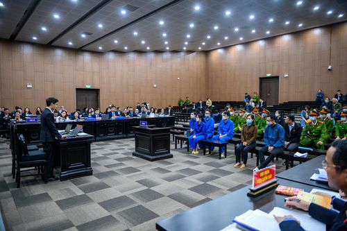 Cán bộ ngân hàng Việt Á 'giúp' Nguyễn Thị Hà Thành chiếm đoạt hơn 270 tỷ đồng