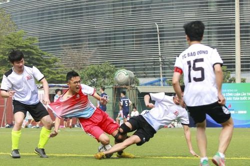 Khoảnh khắc ấn tượng trong ngày khai mạc giải bóng đá Cúp báo Nhà báo và Công luận lần II – 2023