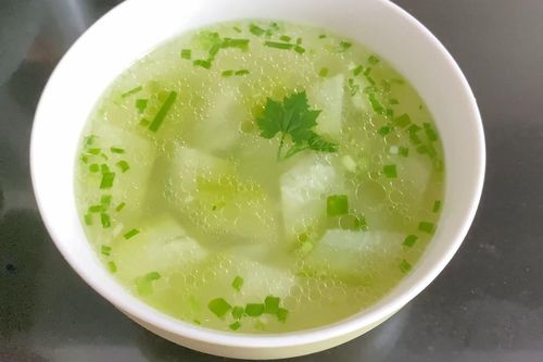Những món canh rẻ tiền giúp thanh lọc cơ thể