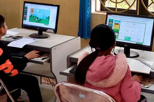 Đưa Nghĩa Lộ trở thành mô hình điểm về Internet an toàn trong trường học