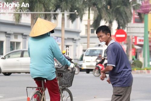 Thành phố Vinh loay hoay xử lý vấn nạn người ăn xin