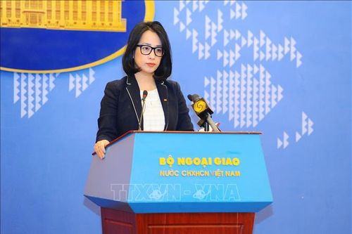 Hoan nghênh Nga xem xét đơn giản hóa thị thực cho công dân Việt Nam
