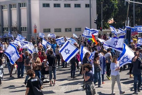 Tổng đình công tại Israel phản đối cải cách tư pháp